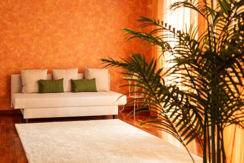 Attico Vicino Milano, Mxp, Rho Fiera Apartman Busto Arsizio Kültér fotó